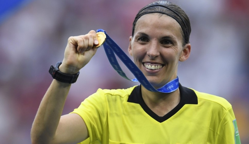 Матч за Суперкубок УЕФА впервые будет судить женщина