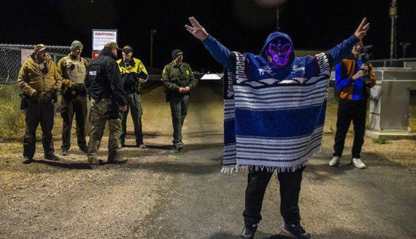 Штурм Зоны 51: участники флешмоба начали съезжаться к месту