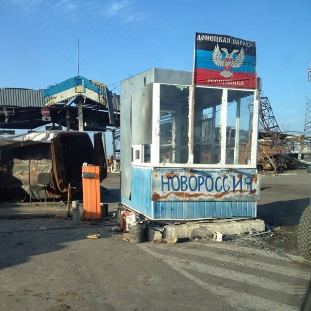 10671390_10201353529760078_61356082877975551_n[1]